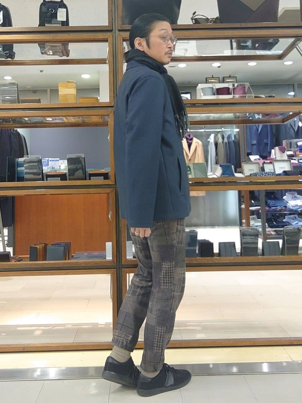 かしげるさんの「TAKEO KIKUCHI｜【DOWN FABRIC】ダウンファブリック スタンドカラーブルゾン」を使ったコーディネート