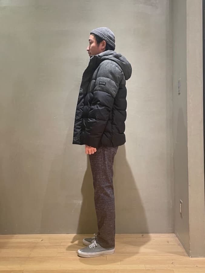 IMAIさんの「TAKEO KIKUCHI｜【ONOFF対応】TRダブルニット ストレッチパンツ」を使ったコーディネート