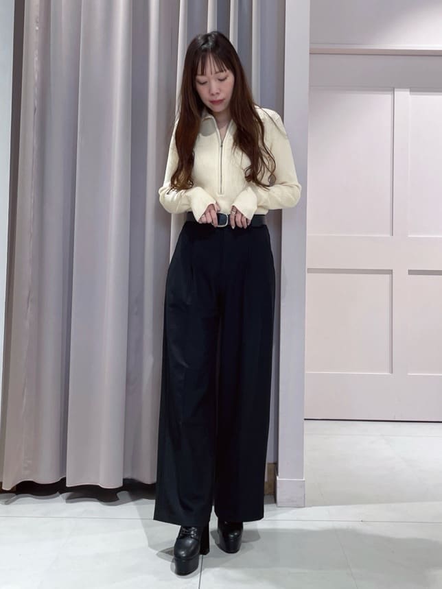 maiさんの「ESPERANZA｜【ラク盛り／ショートブーツ】リピーター続出／脚長美脚　厚底レースアップブーツ」を使ったコーディネート