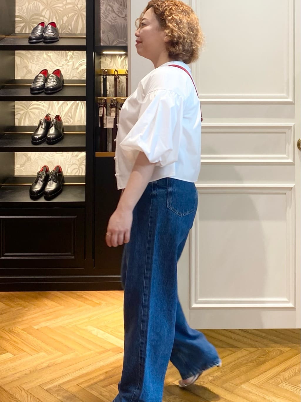 Ayano.Kさんの「DRESSTERIOR｜【Safari5月号掲載】イタリアレザースマホショルダーバッグ」を使ったコーディネート