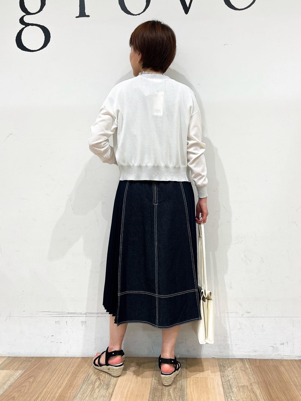 山さんさんの「grove｜グローブ人気のスカート！デニムサイドプリーツスカート」を使ったコーディネート