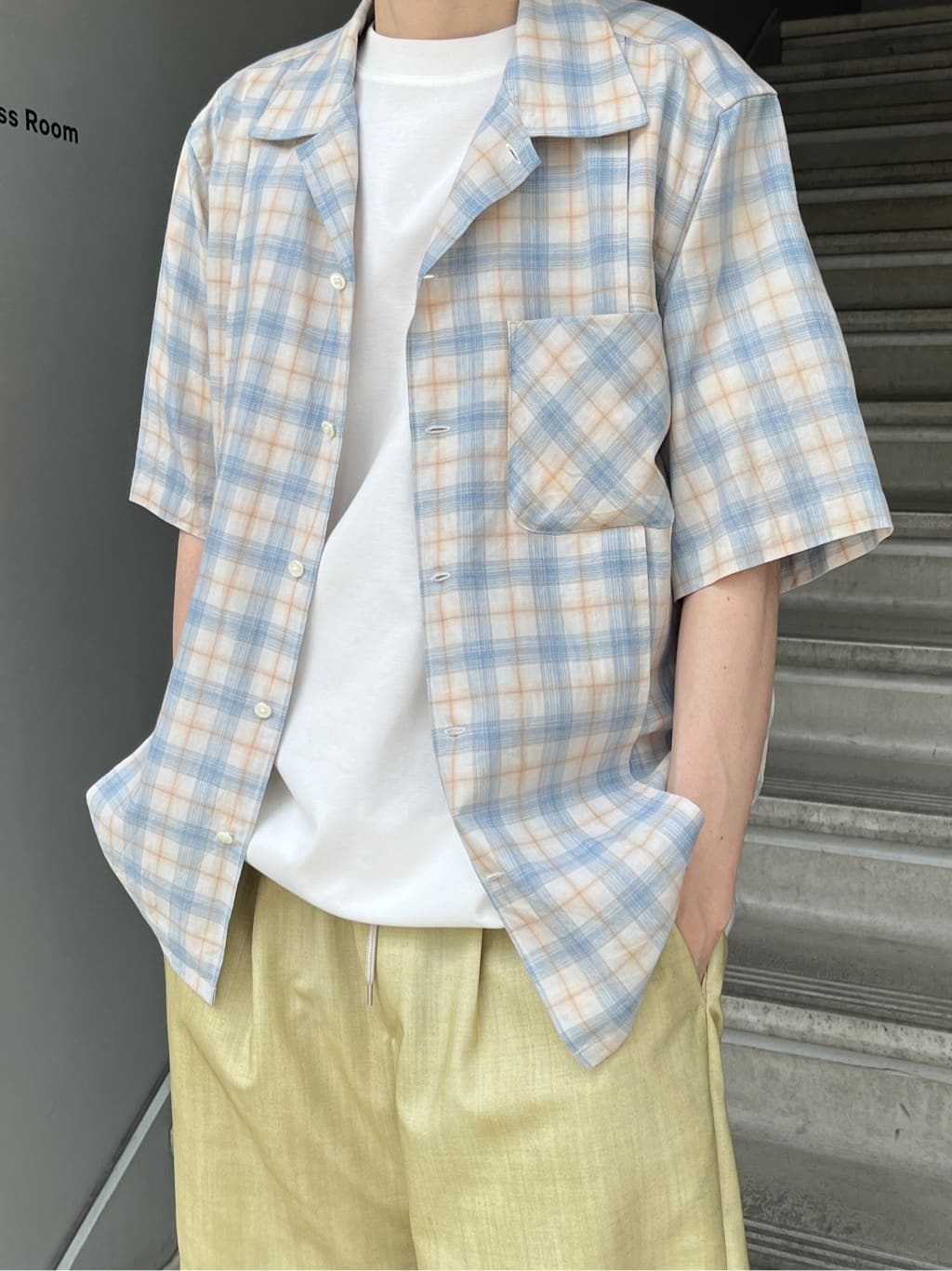 Shintaroさんの「TAKEO KIKUCHI｜【抗菌防臭／5サイズ展開】ハイゲージポンチ Tシャツ」を使ったコーディネート