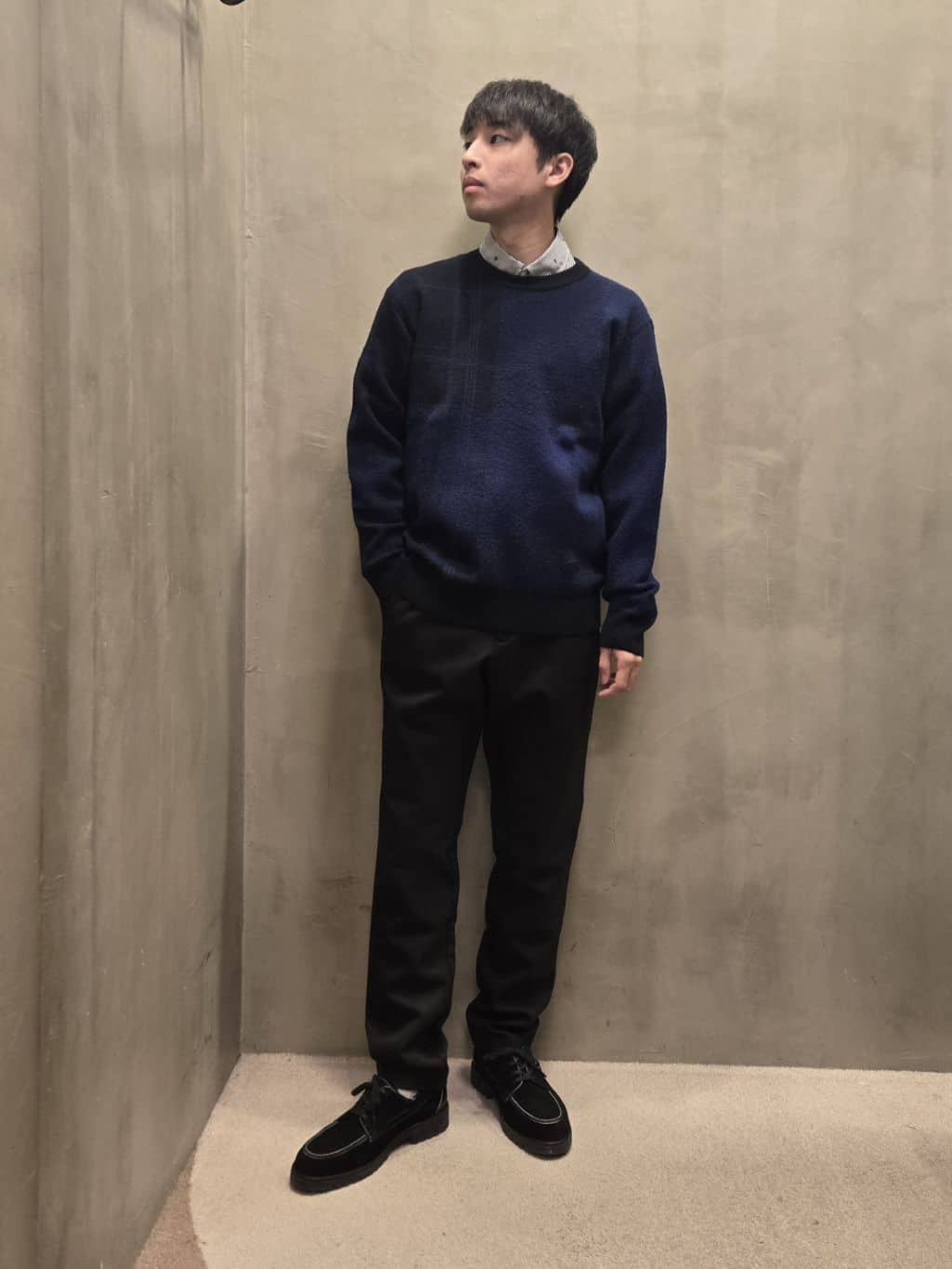白木駆さんの「TAKEO KIKUCHI｜ハットモチーフ ジャカード ストライプ シャツ」を使ったコーディネート