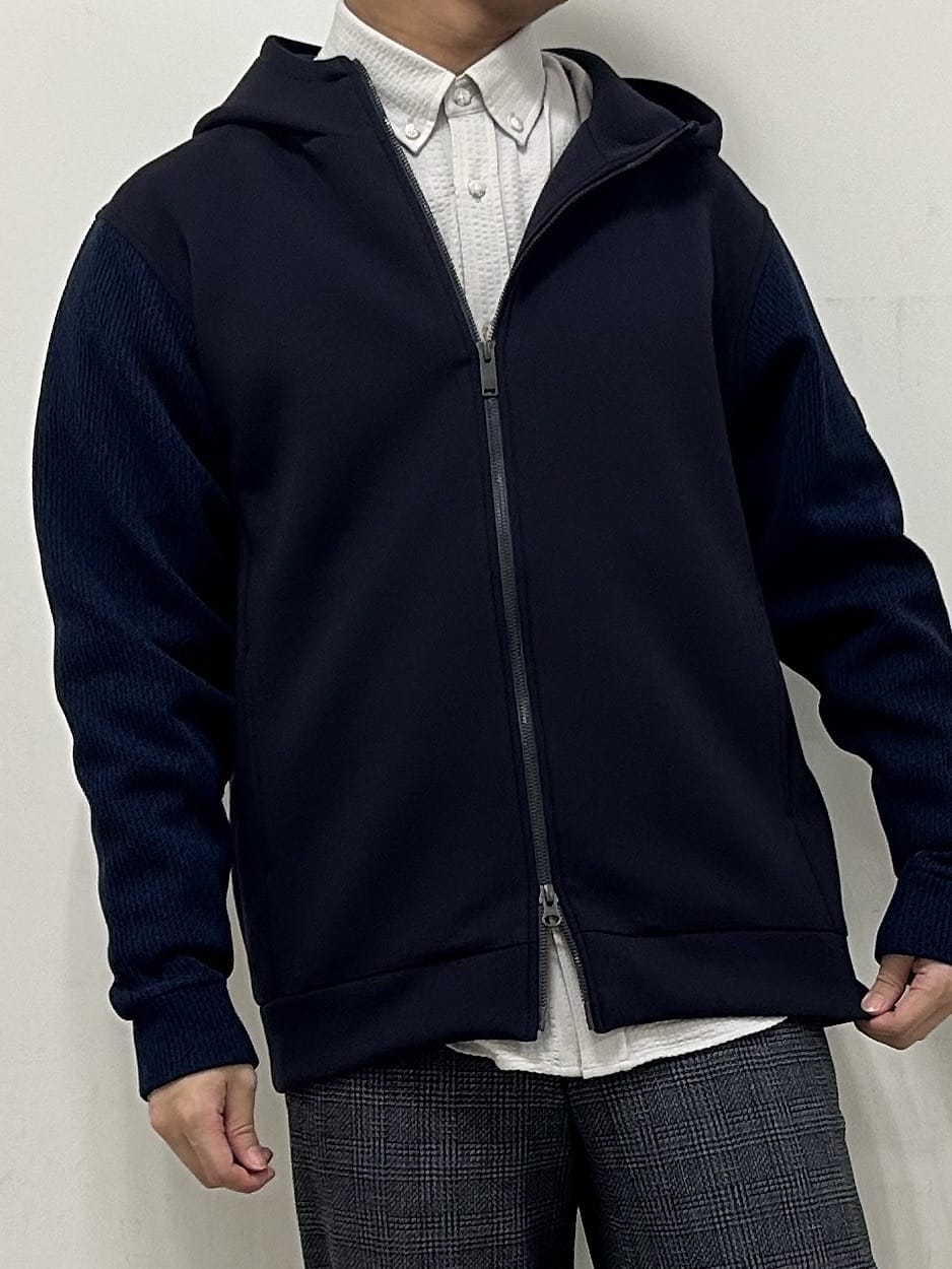 Hiroさんの「TAKEO KIKUCHI｜【抗菌防臭/シーズンレス】シアサッカー ジャージシャツ」を使ったコーディネート