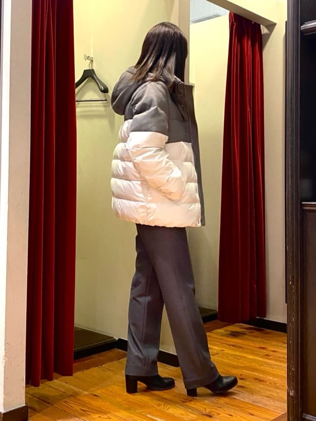 かわぴーさんの「TAKEO KIKUCHI｜【DOWN FABRIC】ダウンファブリック ドレスパンツ / セットアップ対応」を使ったコーディネート