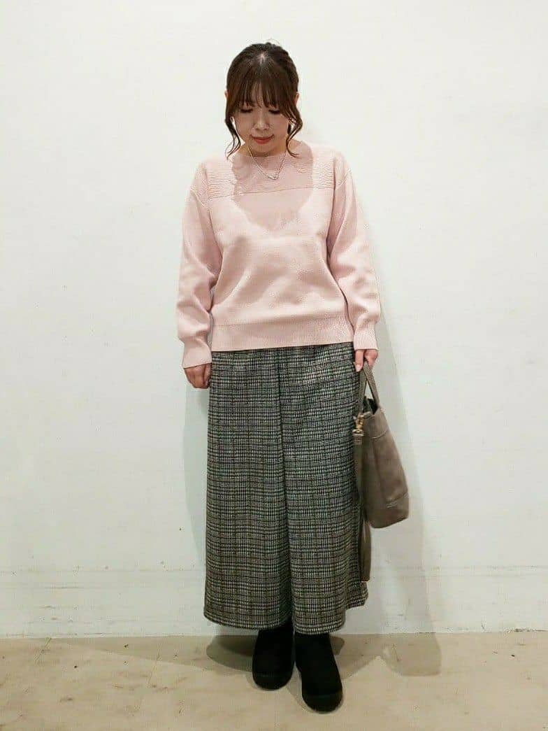 TSUCHIYAさんの「SHOO･LA･RUE｜◆【S-LL】あったか裏起毛クロップドワイドパンツ」を使ったコーディネート