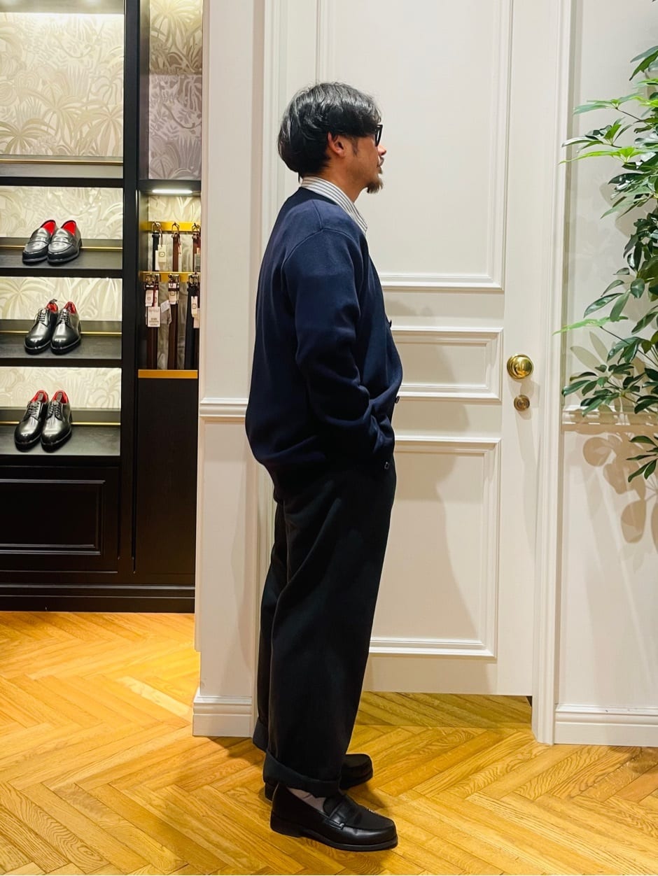 鶴田大士さんの「DRESSTERIOR｜【撥水加工/Safari5月号掲載】ローファー」を使ったコーディネート