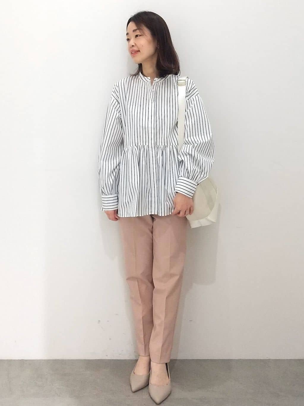 Matsuさんの「OPAQUE.CLIP｜【抗菌防臭加工/7cmヒール】ベーシックパンプス/通勤対応」を使ったコーディネート