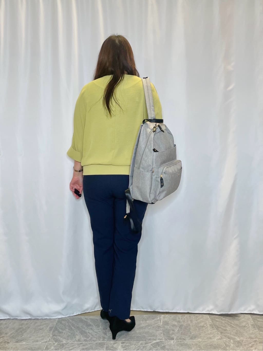 Ayaさんの「SHOO･LA･RUE｜【SS-3L/無理せずスリム】 ぐんぐん伸びる イージーテーパードパンツ」を使ったコーディネート