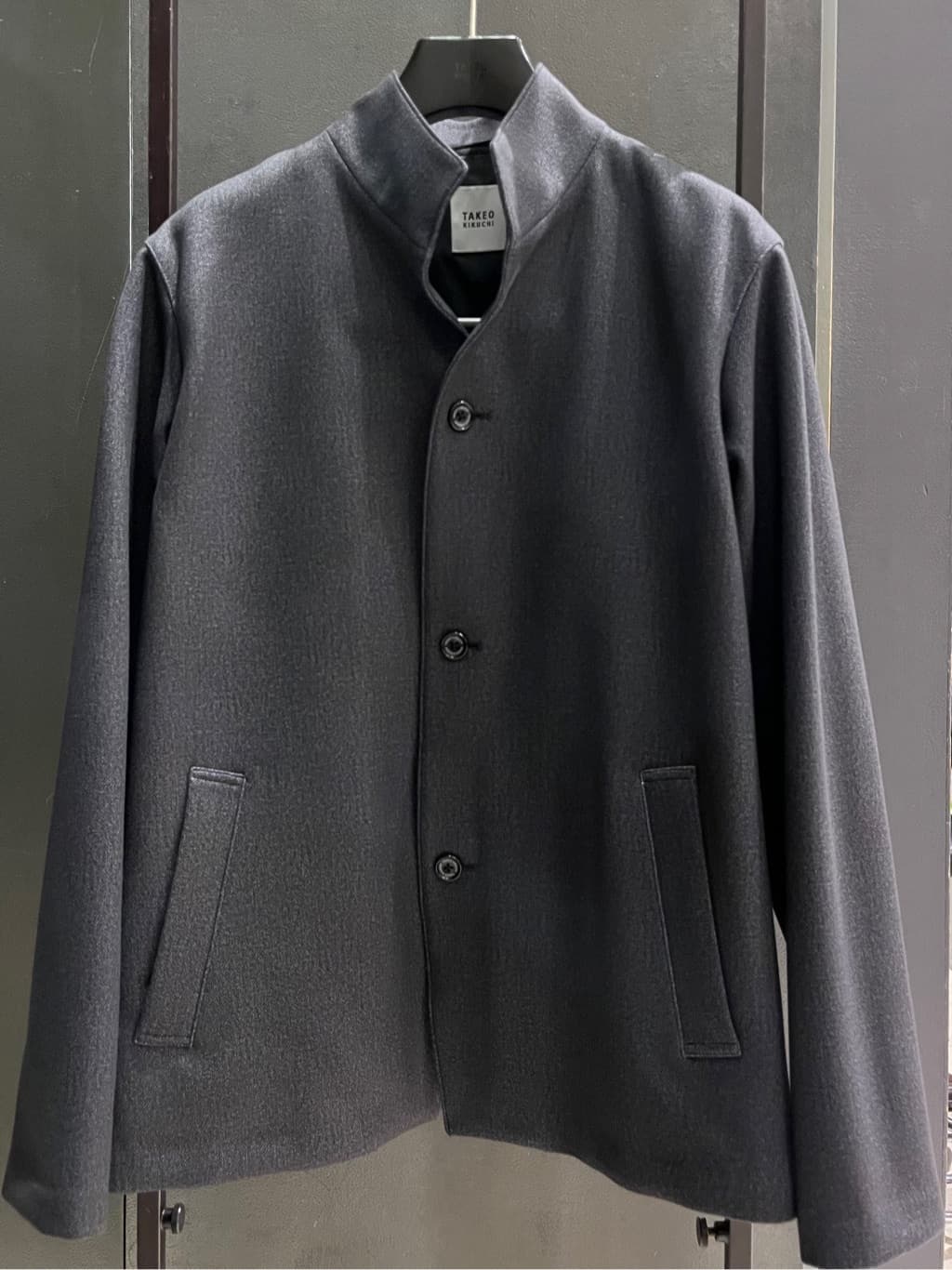 uedaさんの「TAKEO KIKUCHI｜【DOWN FABRIC】ダウンファブリック スタンドカラーブルゾン」を使ったコーディネート