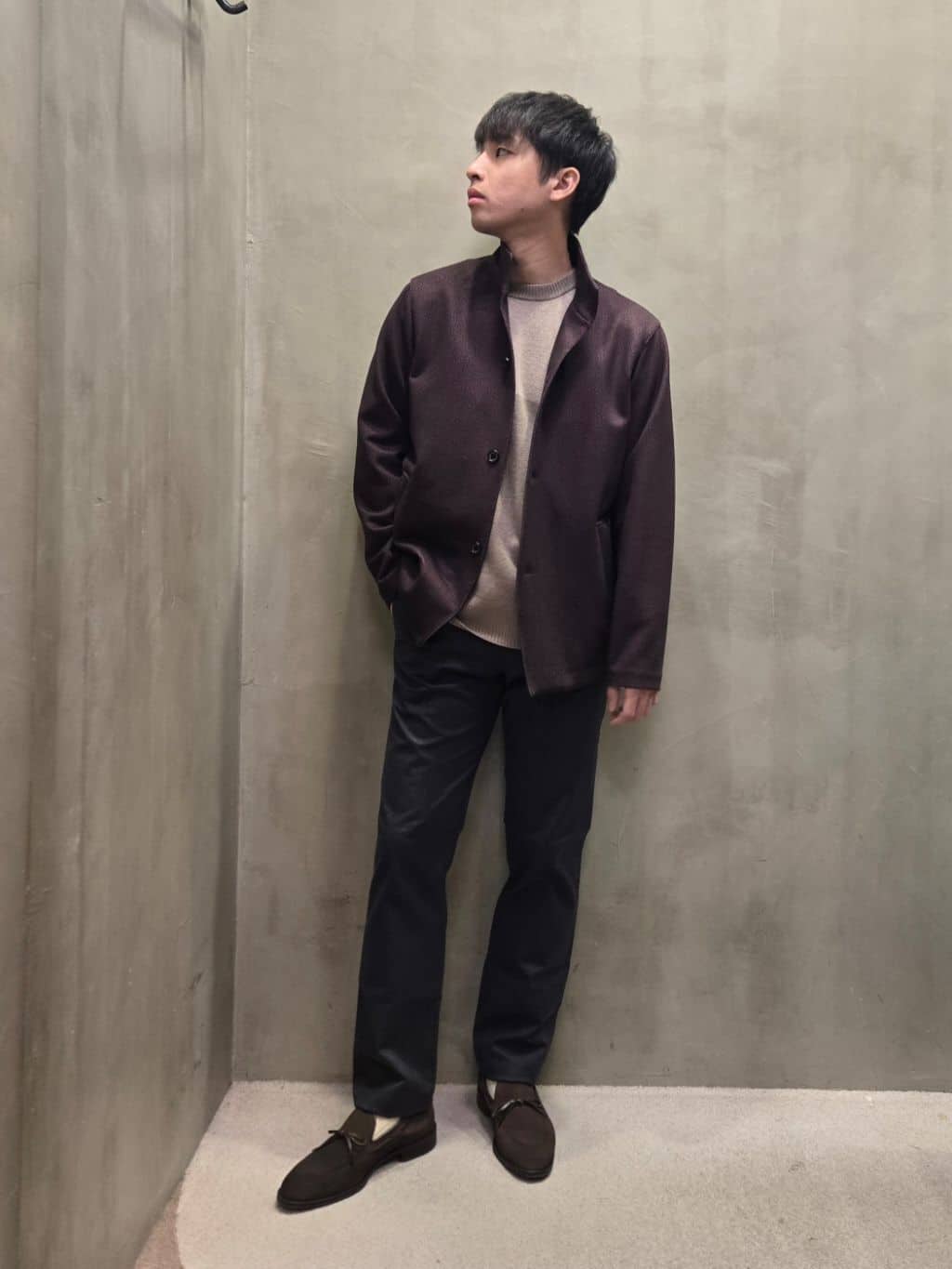 白木駆さんの「TAKEO KIKUCHI｜【DOWN FABRIC】ダウンファブリック スタンドカラーブルゾン」を使ったコーディネート