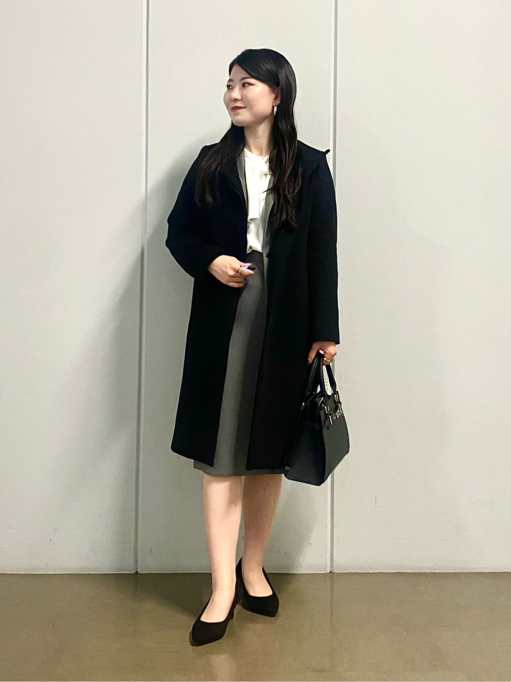 misakiさんの「INDIVI｜フラワーコサージュ」を使ったコーディネート