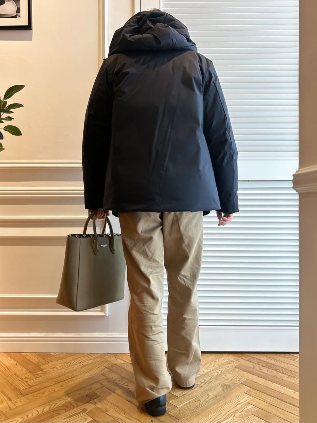 須田　慎二郎さんの「DRESSTERIOR｜【撥水加工/Safari5月号掲載】ローファー」を使ったコーディネート