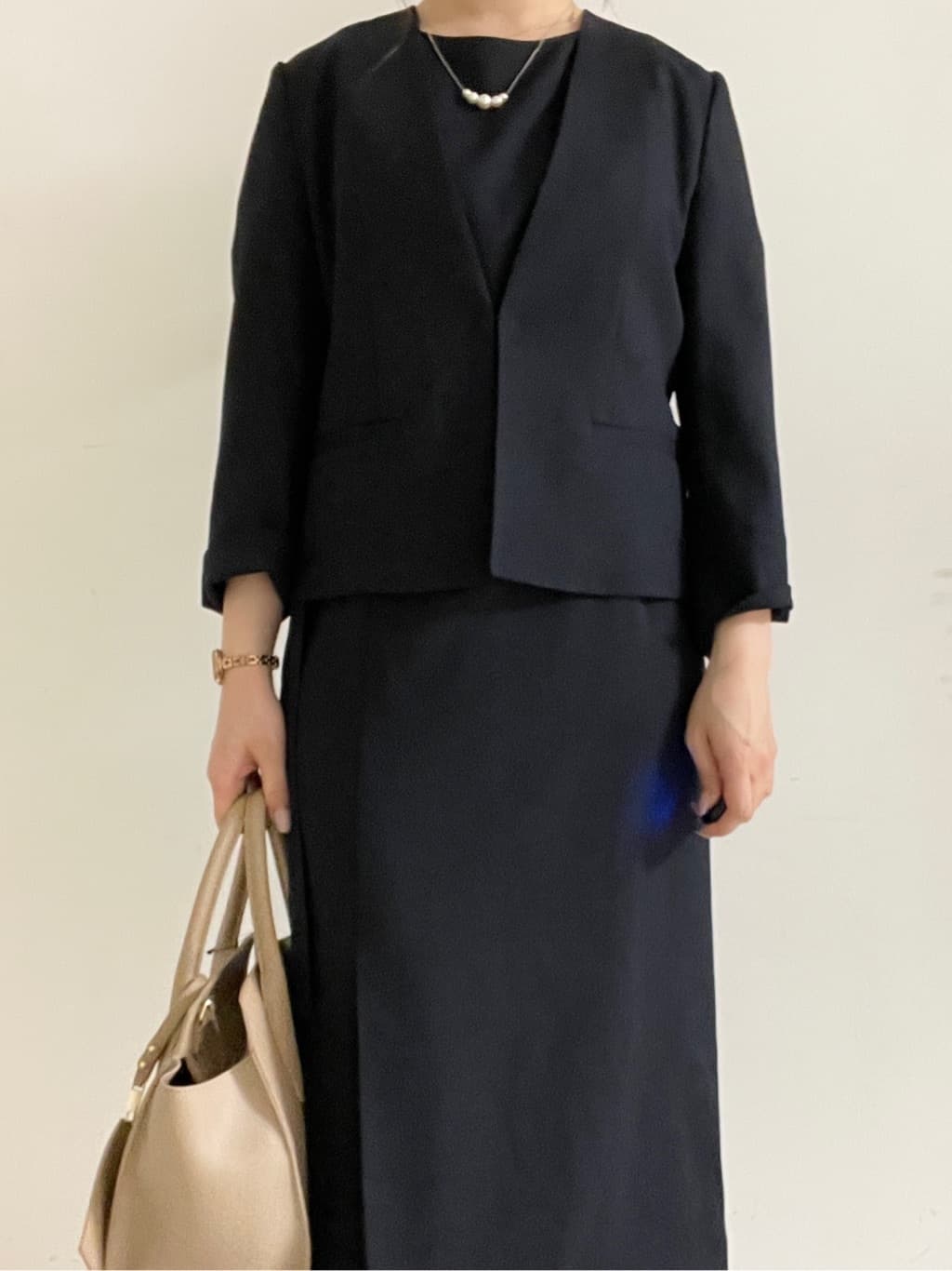 kahoさんの「INDIVI｜【セレモニーにおすすめ！】パール調トップネックレス」を使ったコーディネート