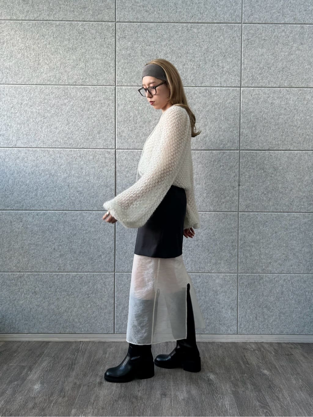 honoka Aさんの「CODE A｜2way sheer mohair pullover」を使ったコーディネート