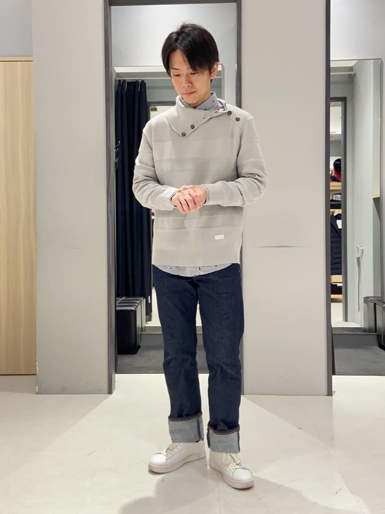わいずみさんの「TAKEO KIKUCHI｜ハットモチーフ ジャカード ストライプ シャツ」を使ったコーディネート