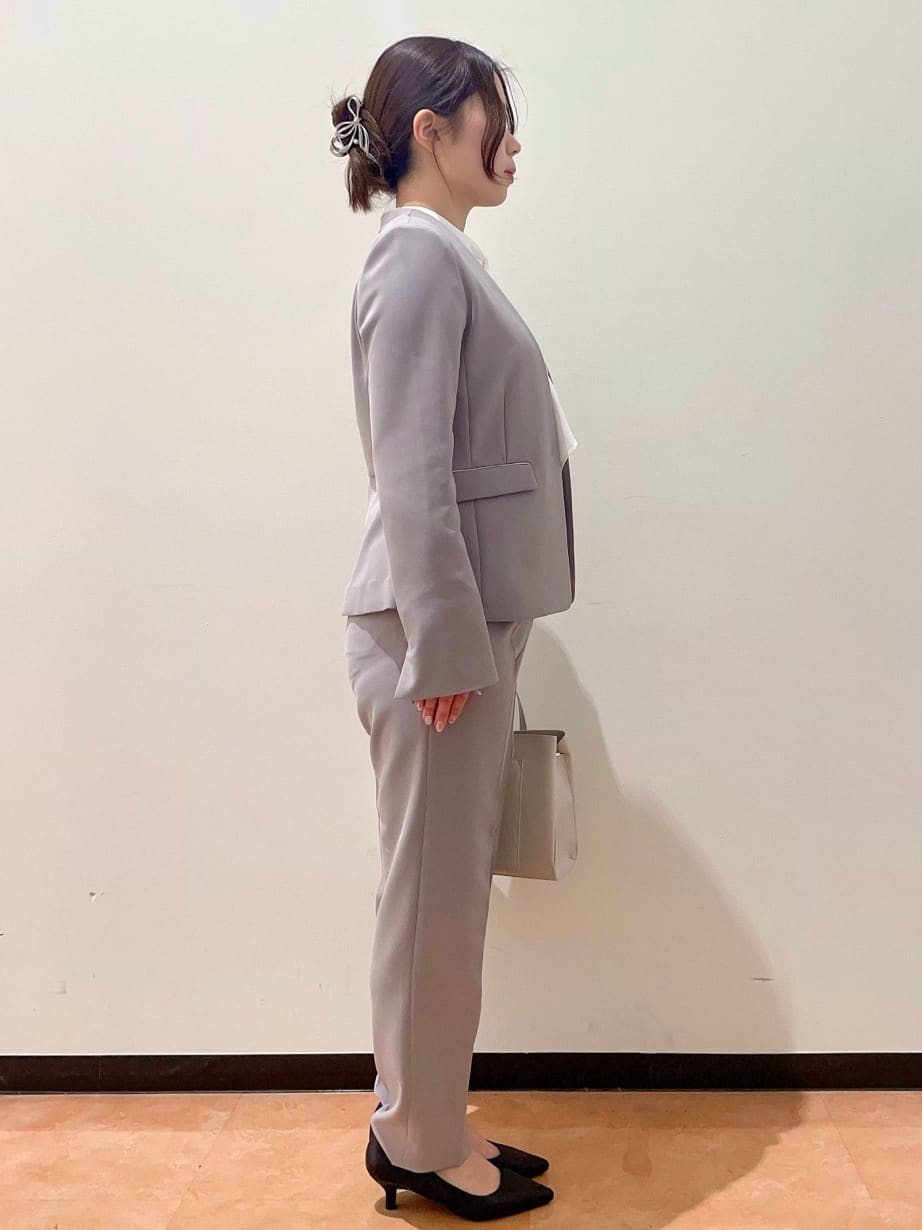 ayumiさんの「OPAQUE.CLIP｜◆【抗菌防臭加工／低反発クッション】名品　ポインテッドトゥパンプス」を使ったコーディネート