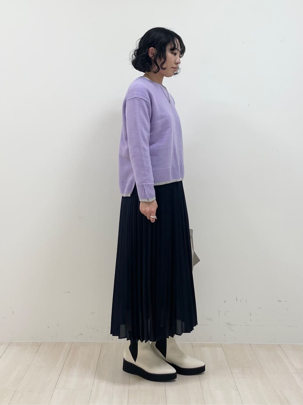 kanaさんの「INDIVI｜◆【洗える／ウエストゴム】アコーディオン調プリーツスカート」を使ったコーディネート