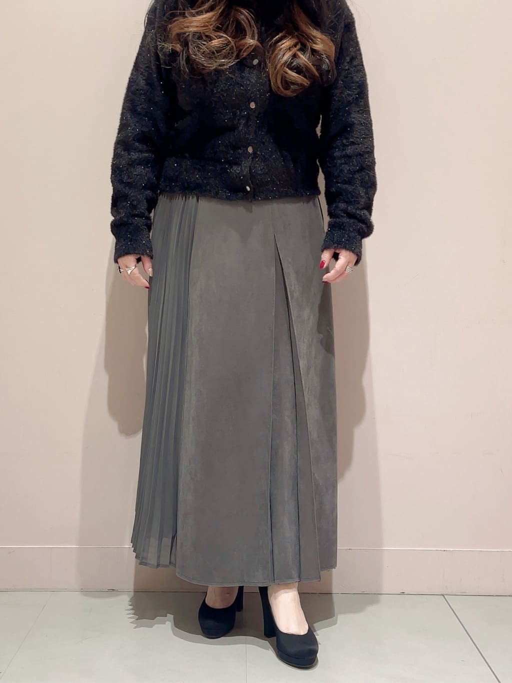 りえさんの「ESPERANZA｜3WAYチャンキーヒールパンプス」を使ったコーディネート