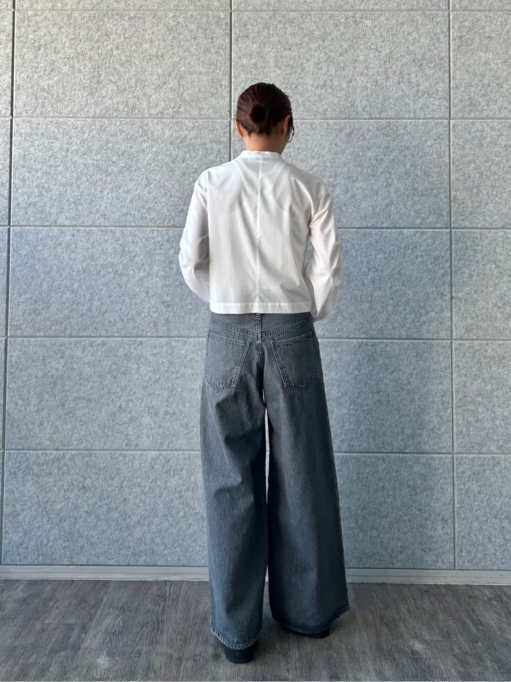harunaさんの「CODE A｜playful puffs blouse」を使ったコーディネート