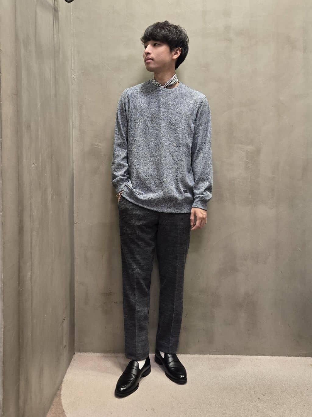 白木駆さんの「TAKEO KIKUCHI｜コインローファー」を使ったコーディネート