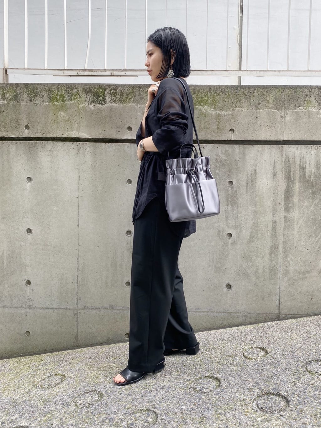 Uさんの「HIROKO HAYASHI｜LUINI SATINE（ルイーニ サティーネ）ショルダーバッグ」を使ったコーディネート