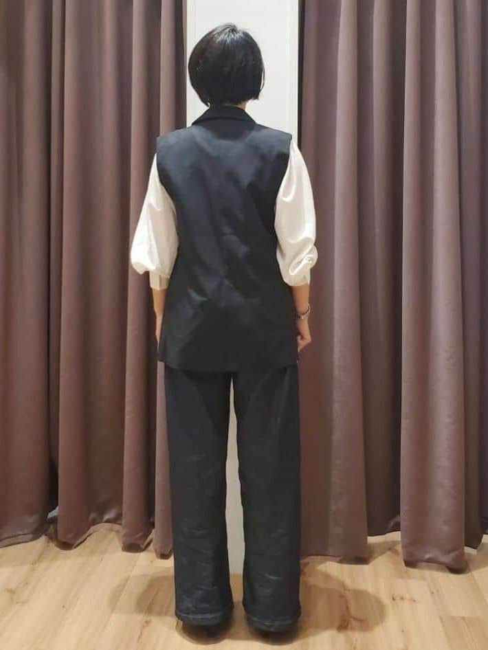さくさんの「grove｜【SOMETHING&times;grove別注】LISAWIDE DENIM PANTS」を使ったコーディネート