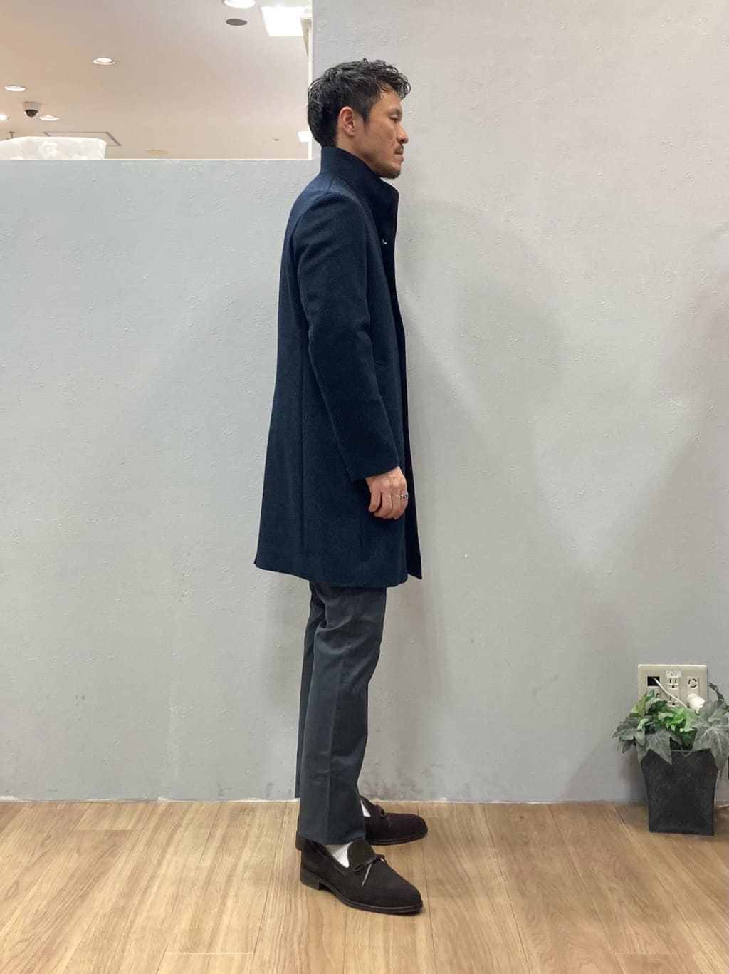 シュンさんの「TAKEO KIKUCHI｜【ウールカシミヤブレンド】ビーバー調 スタンドカラー コート」を使ったコーディネート