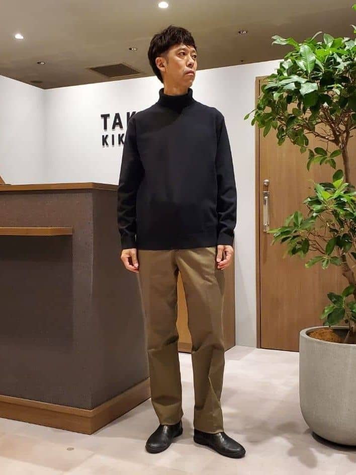 ishidaさんの「TAKEO KIKUCHI｜【オフィスカジュアル対応】ドレス チノパンツ」を使ったコーディネート