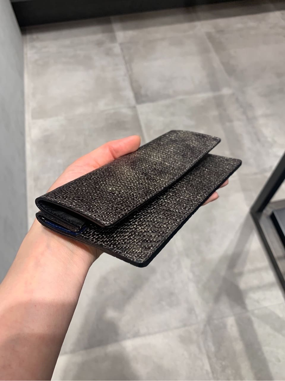 Kさんの「HIROKO HAYASHI｜DAMASCO（ダマスコ）長財布スリム」を使ったコーディネート