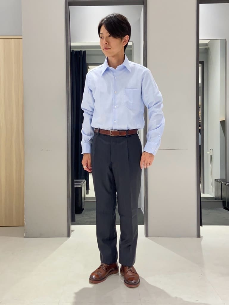わいずみさんの「TAKEO KIKUCHI｜ドビーストライプ ビジネス シャツ」を使ったコーディネート