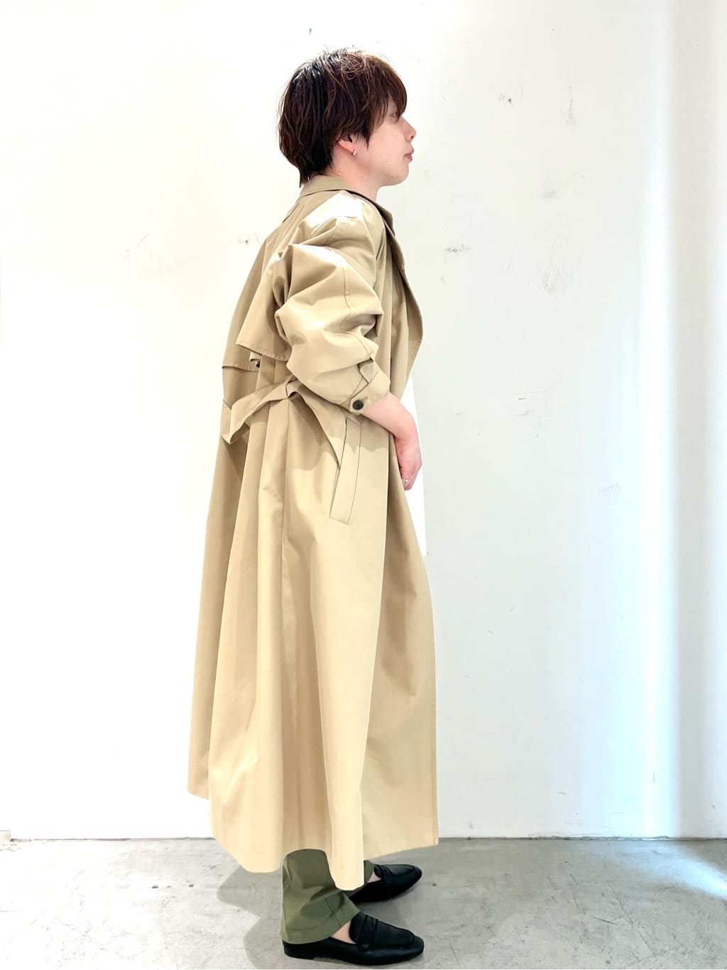 JINさんの「OPAQUE.CLIP｜ストレッチベイカーパンツ／オーガニックコットン混【洗濯機洗い可／ストレッチ】」を使ったコーディネート