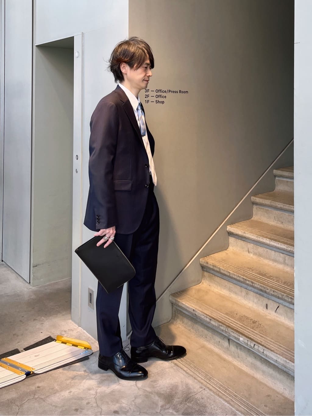 Shintaroさんの「TAKEO KIKUCHI｜【Made in JAPAN】ブロード レギュラーカラー ドレスシャツ」を使ったコーディネート