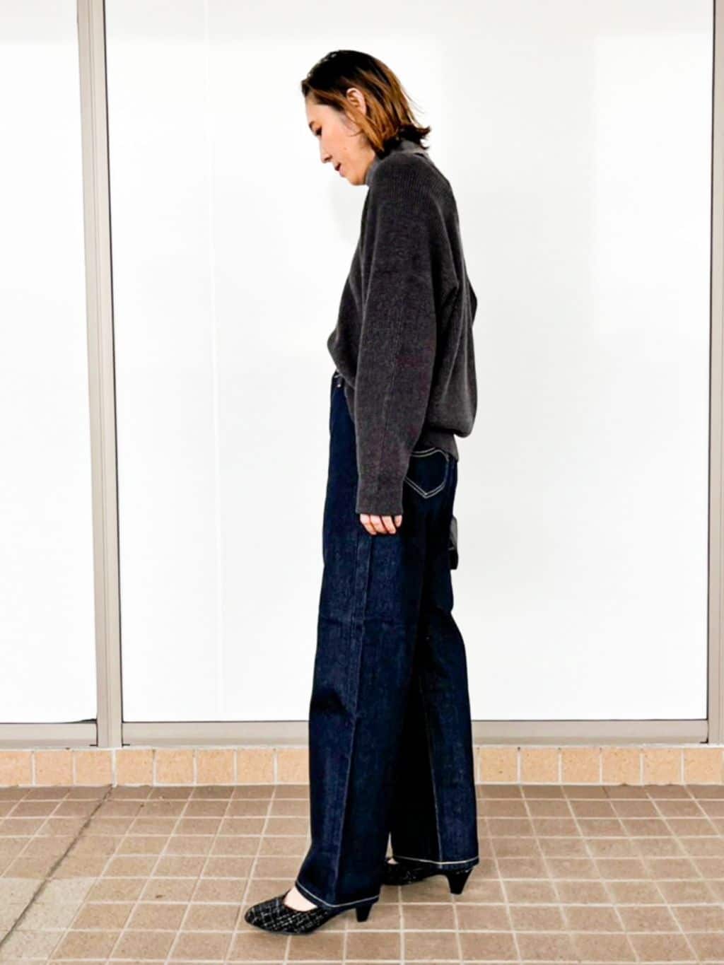 シムシムさんの「grove｜【Lee&times;grove別注】STRAIGHT DENIM PANTS」を使ったコーディネート