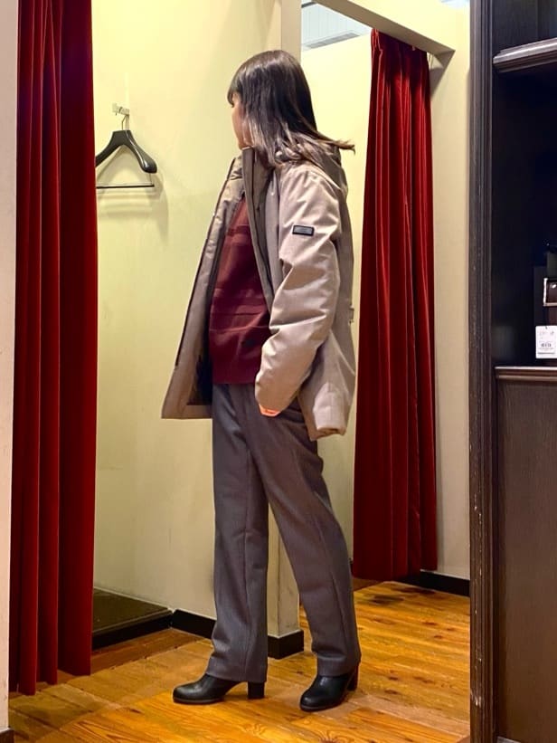 かわぴーさんの「TAKEO KIKUCHI｜【DOWN FABRIC】ダウンファブリック ドレスパンツ / セットアップ対応」を使ったコーディネート