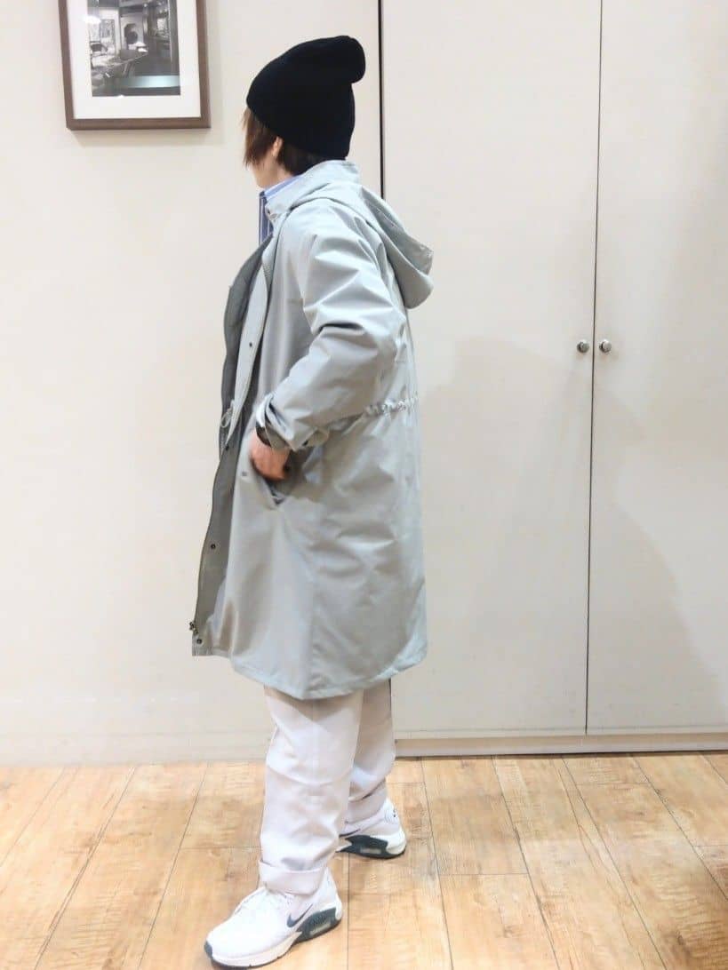 ヒロコジさんの「SHOO･LA･RUE｜◆【撥水/防花粉/S-LL】ライナー付き ミリタリーフーデッドコート」を使ったコーディネート
