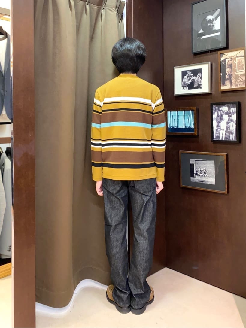 コバヤシさんの「TAKEO KIKUCHI｜【モンスターストレッチ】日本製 ワンウォッシュ デニムパンツ」を使ったコーディネート
