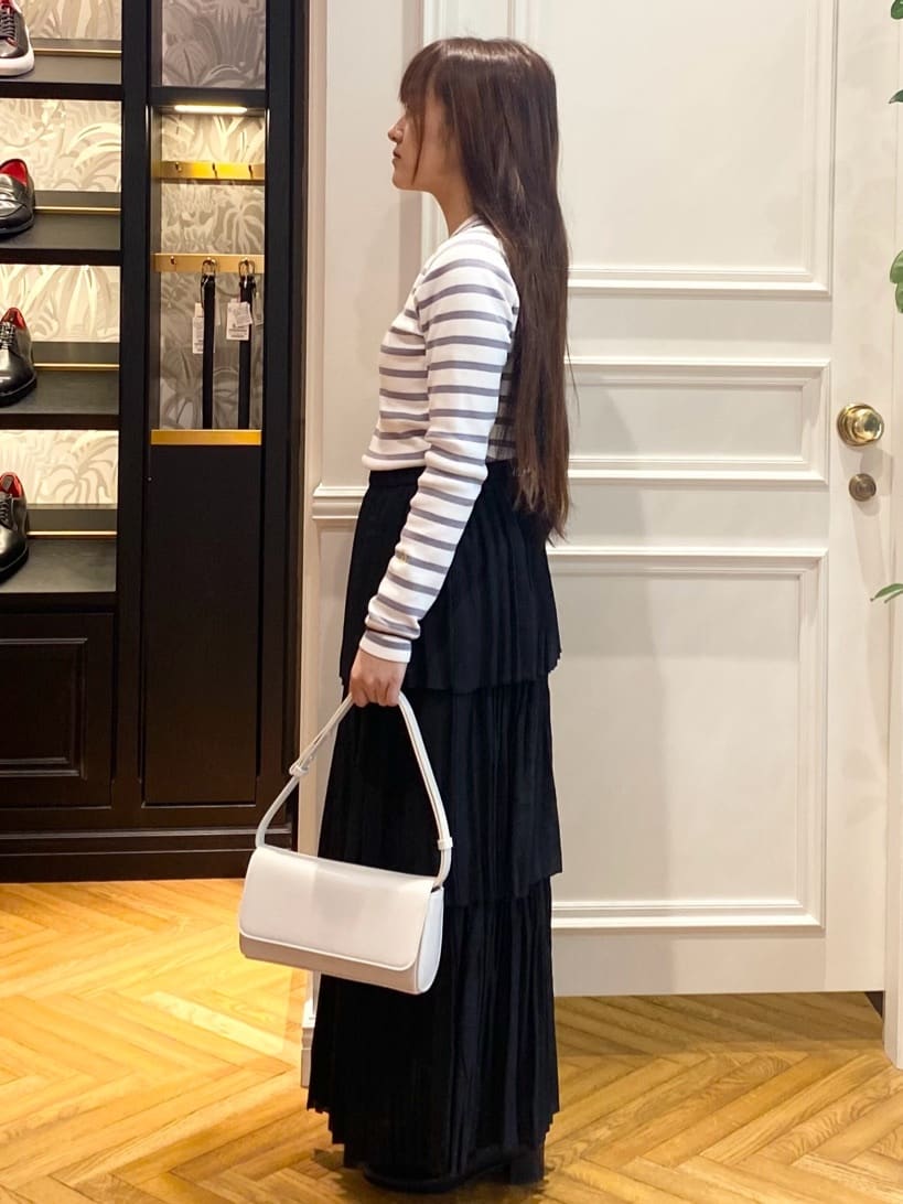 c.wさんの「DRESSTERIOR｜」を使ったコーディネート