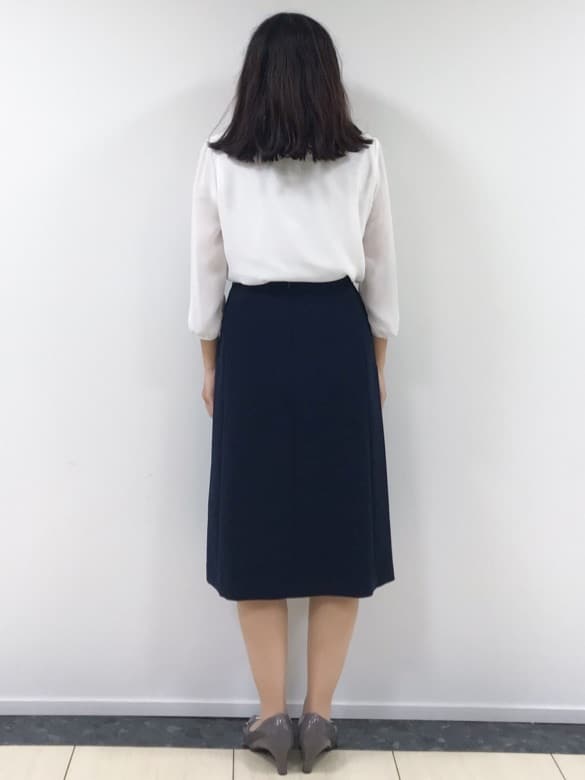 yukinaさんの「COUP DE CHANCE｜【洗える／日本製／通勤】タックブラウス」を使ったコーディネート