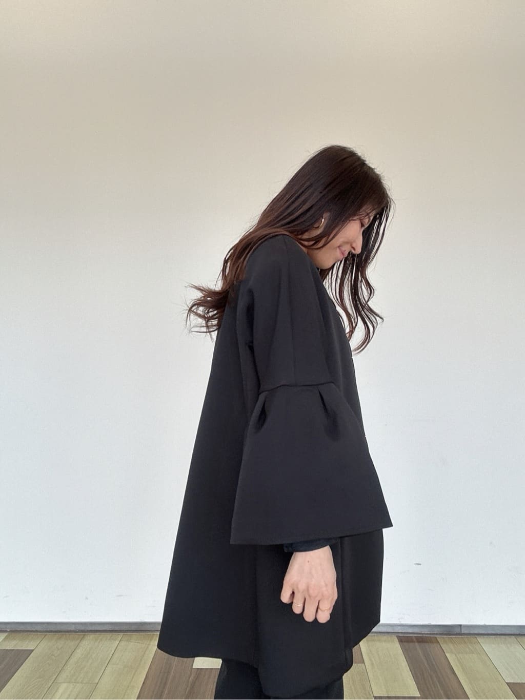 M. さんの「OPAQUE.CLIP｜◆フレアスリーブミドルコート【洗える】」を使ったコーディネート