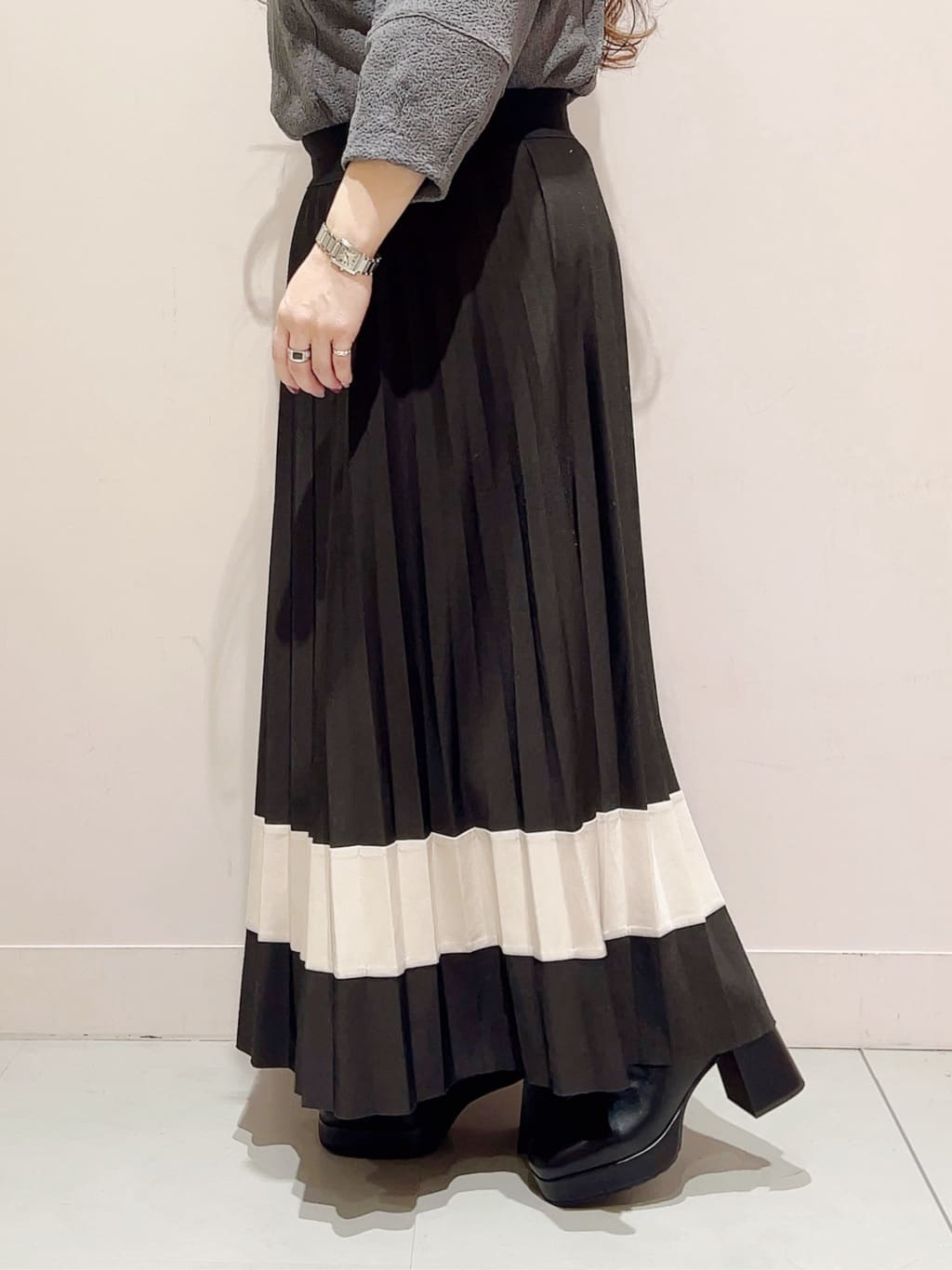 りえさんの「ESPERANZA｜」を使ったコーディネート
