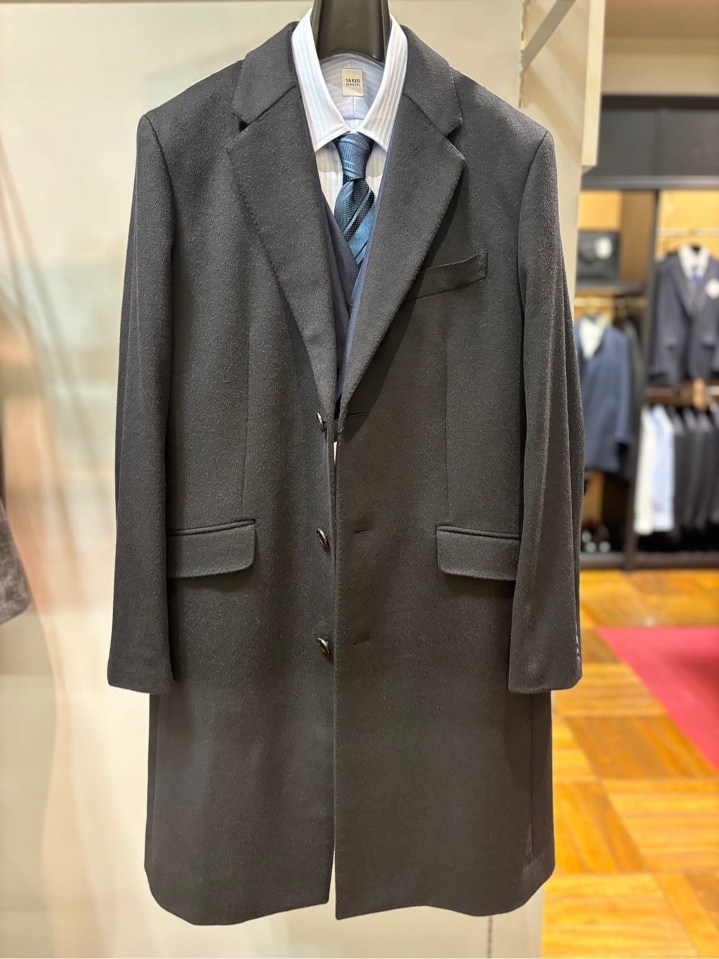 ヒナさんの「TAKEO KIKUCHI｜ウールカシミヤブレンド チェスターコート」を使ったコーディネート