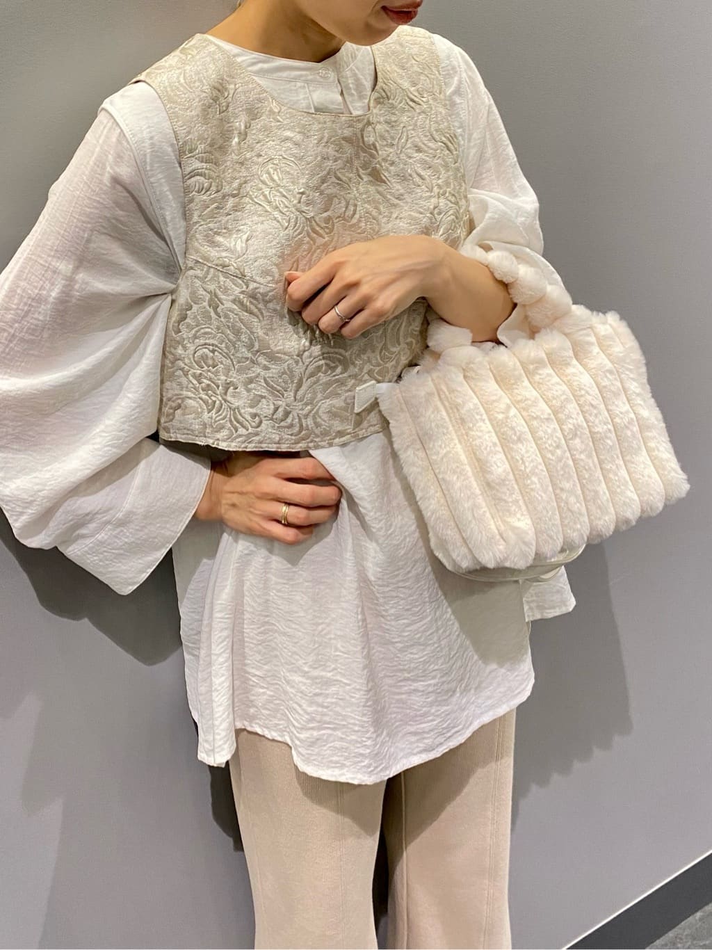 hiraさんの「ESPERANZA｜一体厚底レースアップブーツ」を使ったコーディネート