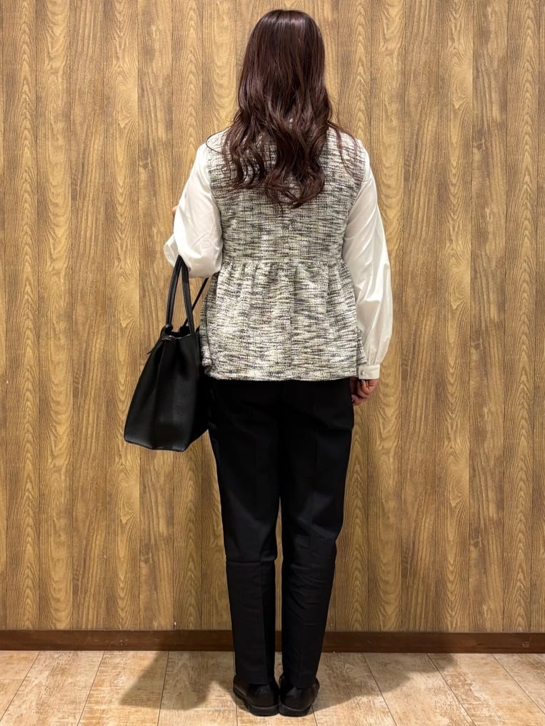 Haruさんの「SHOO･LA･RUE｜」を使ったコーディネート