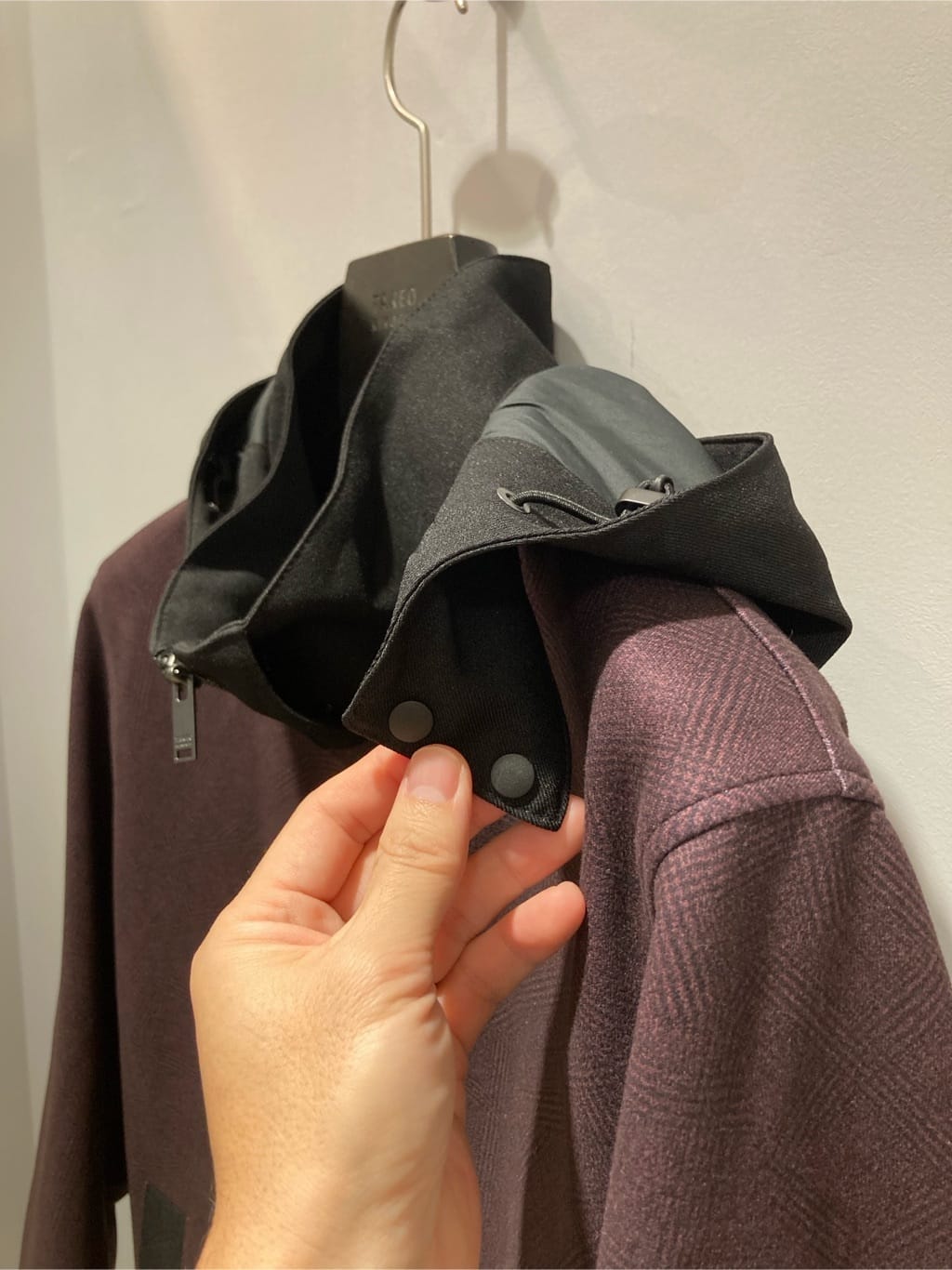 シュンさんの「TAKEO KIKUCHI｜【Made in JAPAN】播州織 ストレッチ パンツ」を使ったコーディネート