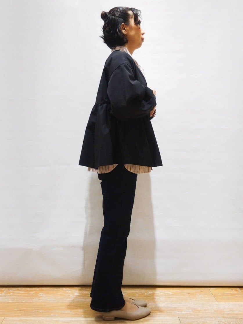 ぽんさんの「OPAQUE.CLIP｜◆撥水ノーカラーペプラムブルゾン【洗濯機洗い可／花粉対応】」を使ったコーディネート