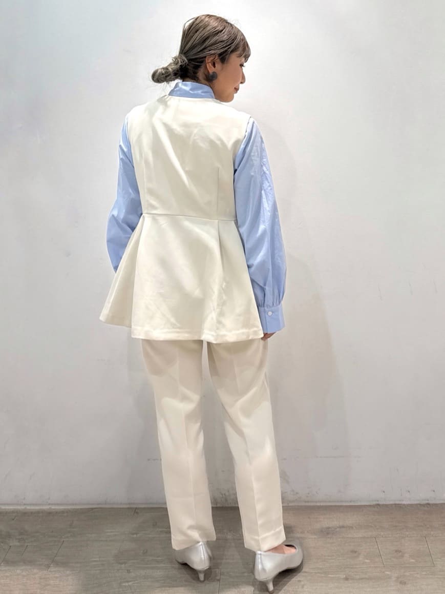 chikoさんの「OPAQUE.CLIP｜◆【抗菌防臭加工／低反発クッション】名品　ポインテッドトゥパンプス」を使ったコーディネート
