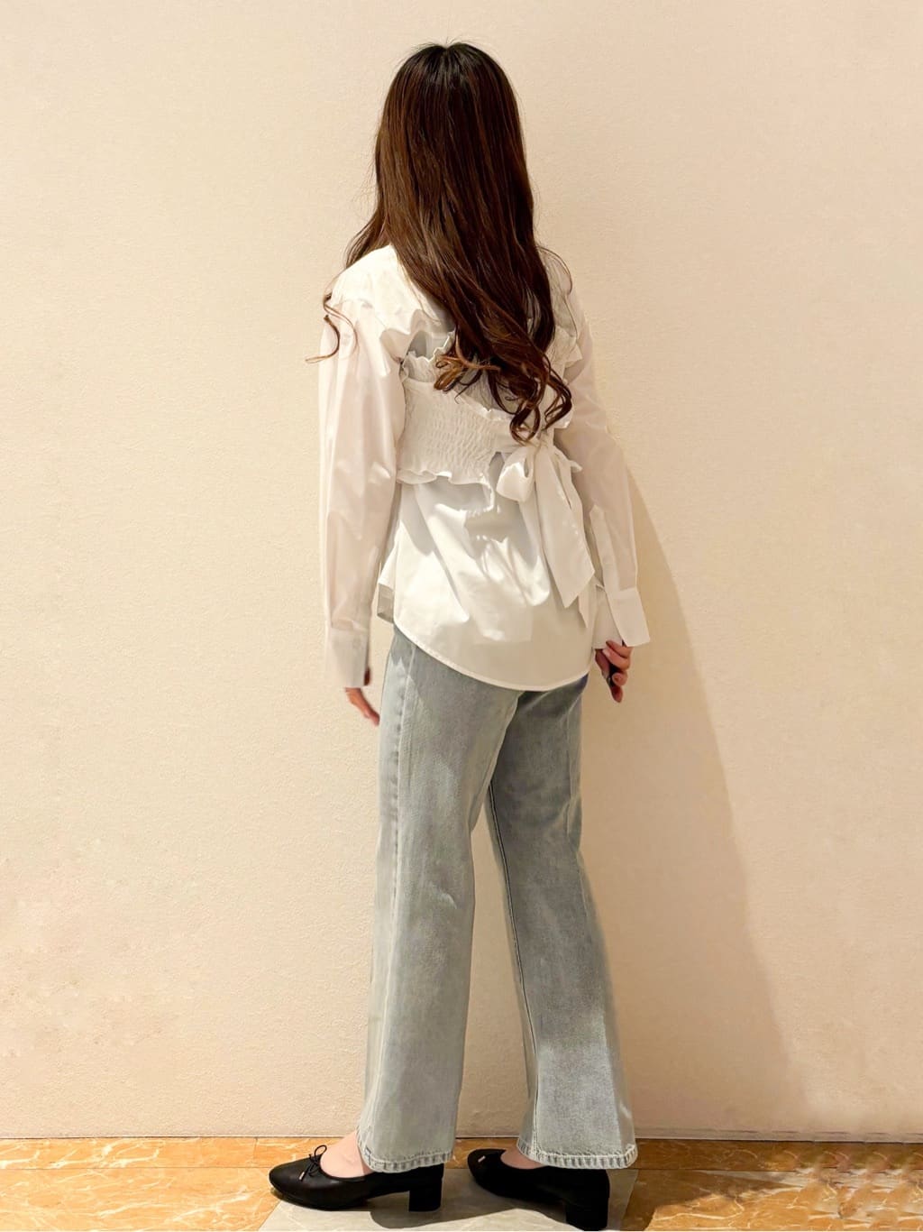 mさんの「index｜《丈が選べる》ストレートデニムパンツ【洗濯機洗い可】」を使ったコーディネート