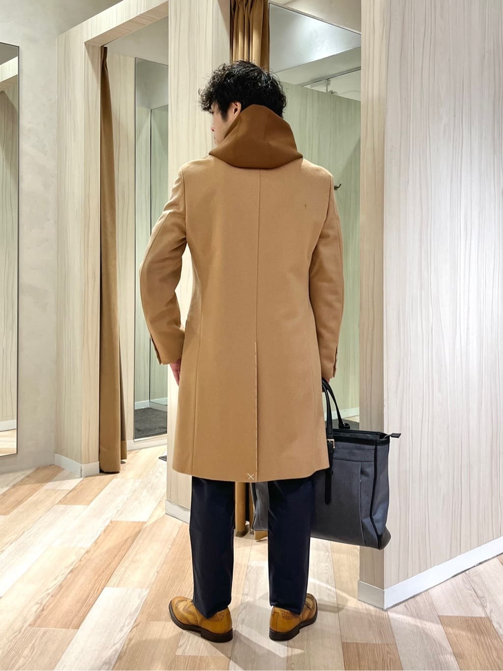 URAさんの「TAKEO KIKUCHI｜ウールカシミヤブレンド チェスターコート」を使ったコーディネート