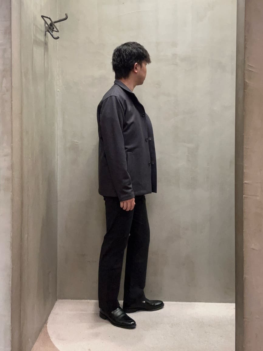 コウノ モトヤさんの「TAKEO KIKUCHI｜【DOWN FABRIC】ダウンファブリック スタンドカラーブルゾン」を使ったコーディネート